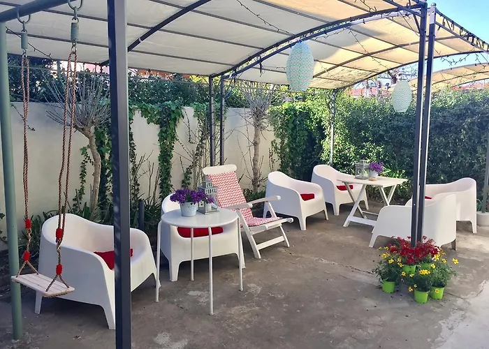 Bed and Breakfast Biscuit