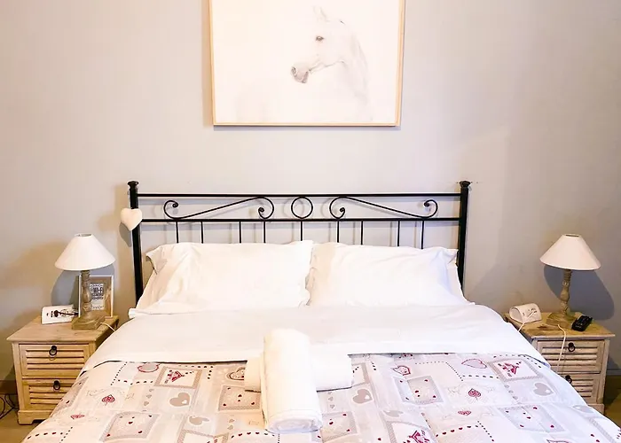 Bed and Breakfast Biscuit *