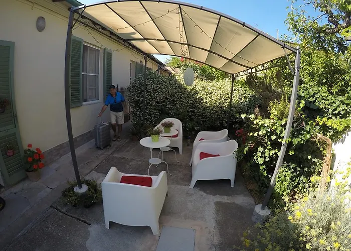 Biscuit לינה וארוחת בוקר *