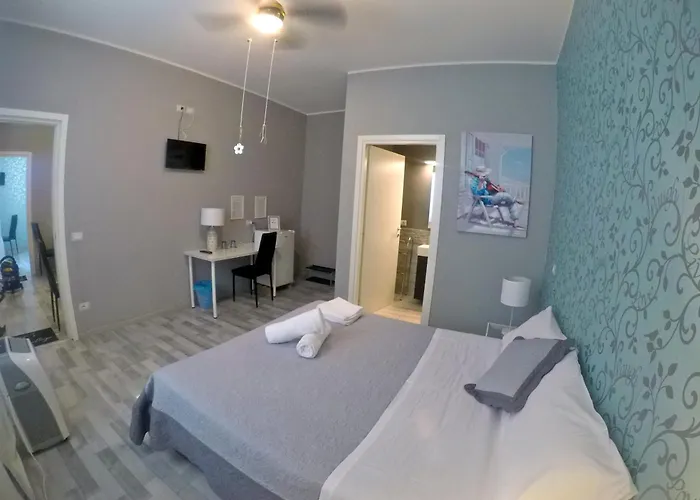 Biscuit לינה וארוחת בוקר *