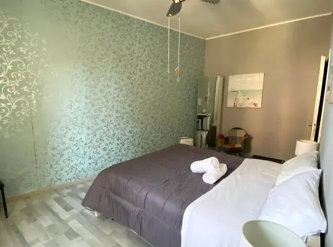 לינה וארוחת בוקר Biscuit