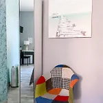 Biscuit *